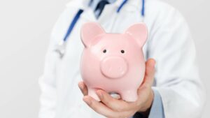 Consejos para ahorrar en el seguro de salud