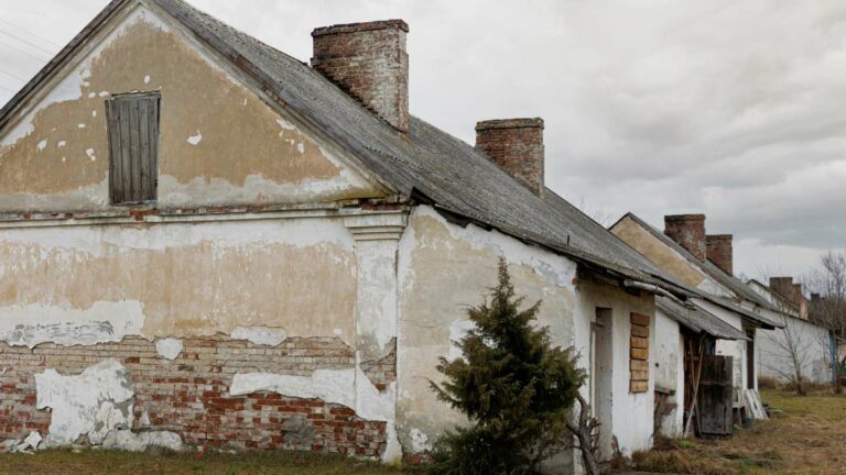 ¿Se puede asegurar una casa vacía o en ruinas?